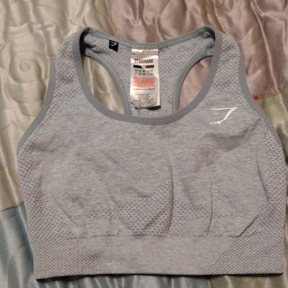 Gmyshark sport bra